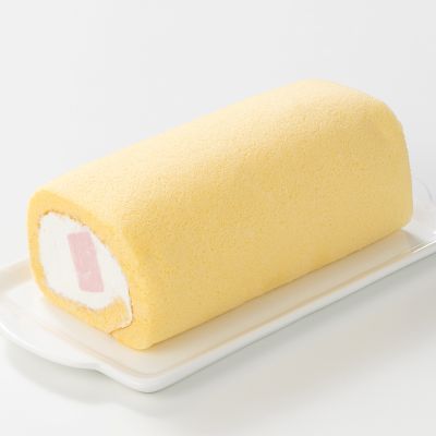 博多あまおうロールケーキ3